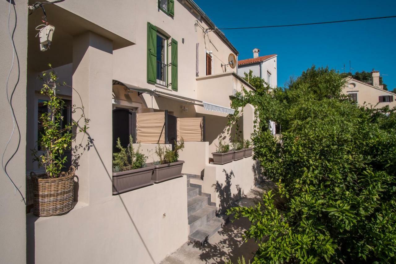 Casa Rustica Apartman Mali Lošinj Kültér fotó