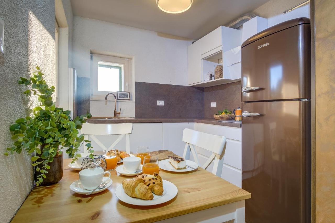 Casa Rustica Apartman Mali Lošinj Kültér fotó