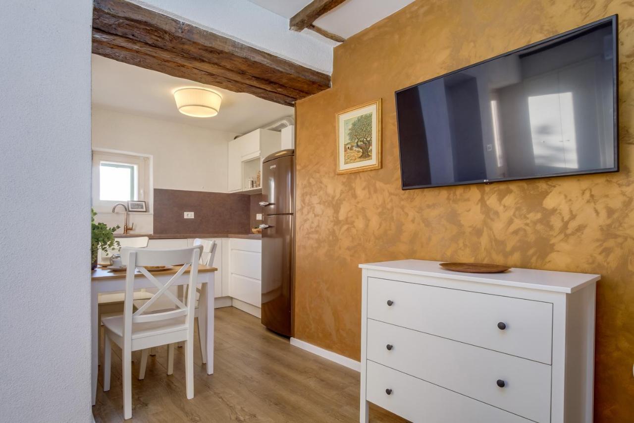 Casa Rustica Apartman Mali Lošinj Kültér fotó